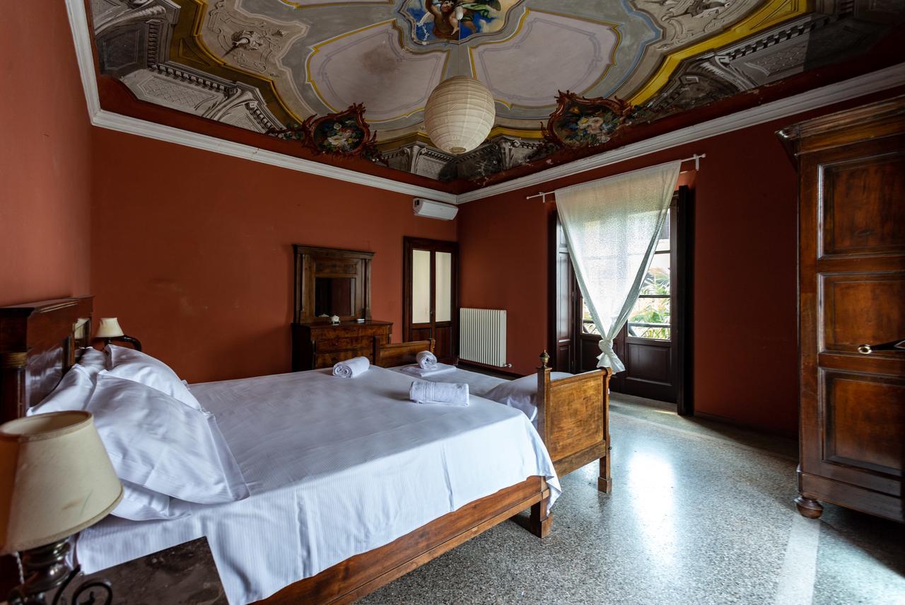 Villa La Rossa Fiumelatte Bagian luar foto